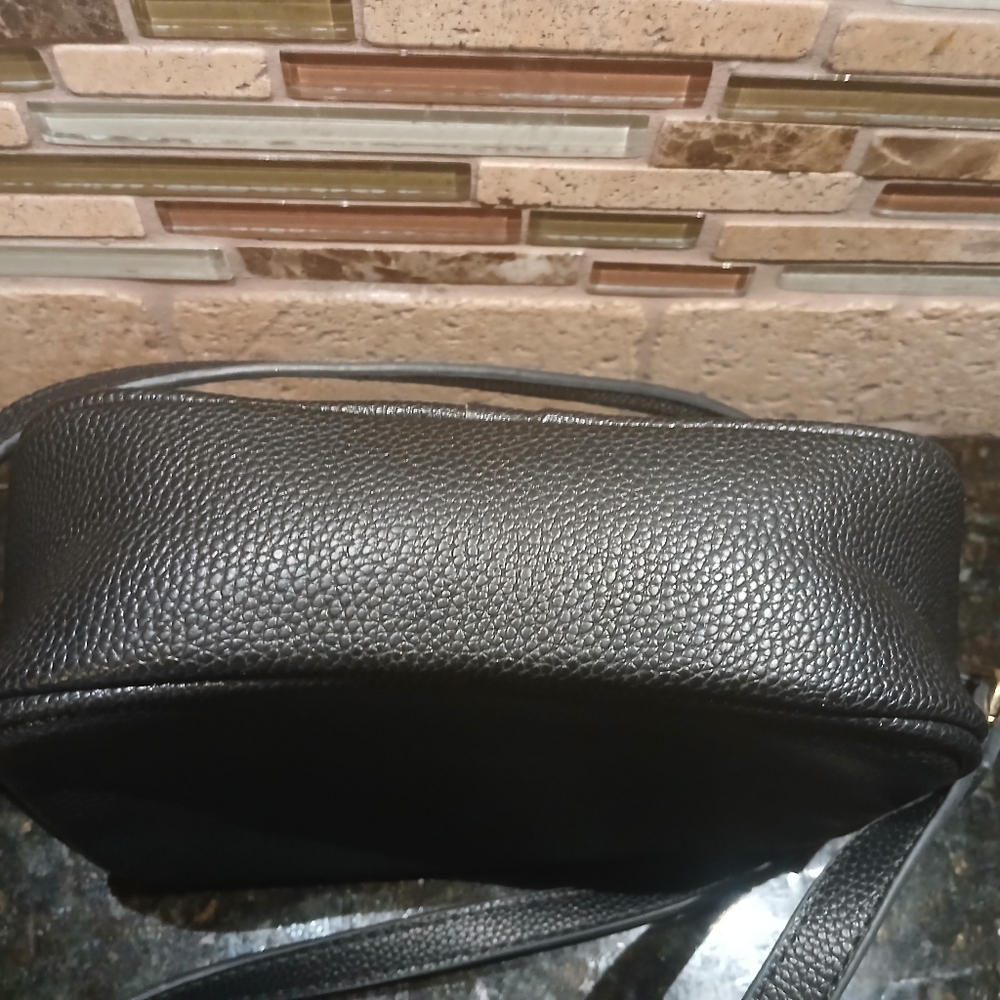 Black Leather Interior Label Bag - Picture 13 of 14